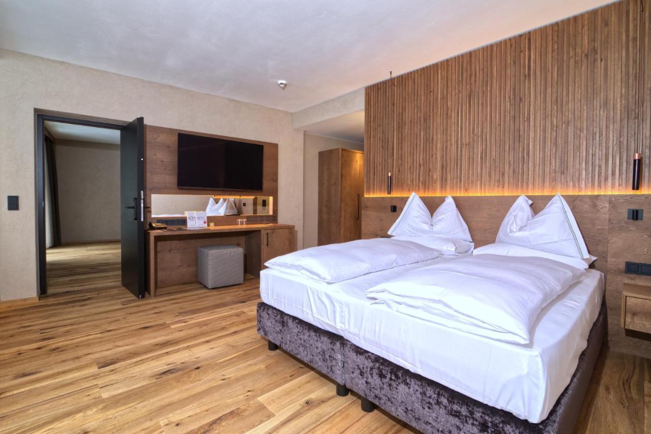 Bonfanti Design Hotel تشينيز المظهر الخارجي الصورة